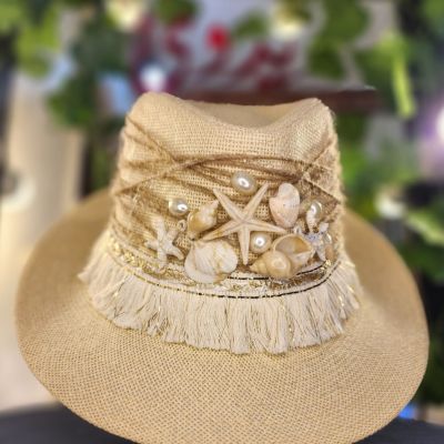 طاقية كاوبوي