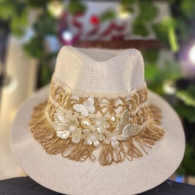 طاقية كاوبوي