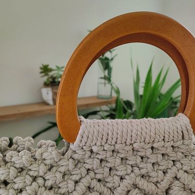 شنطه مميزة مكرمية 