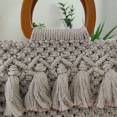 شنطه مميزة مكرمية 