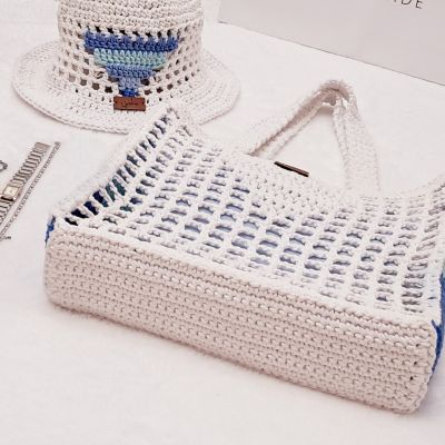 طقم شنطة صيفية مع طقية