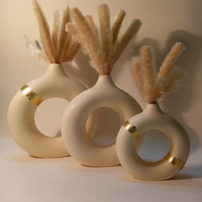 طقم دوناتس مطعم بورق الذهب