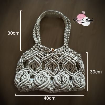 شنطة مكرمية