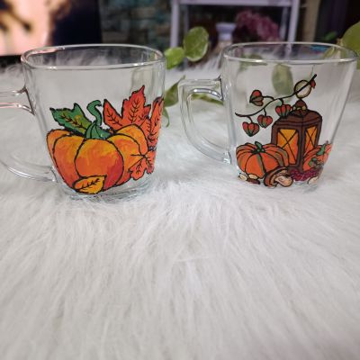 كوبين شاي للخريف