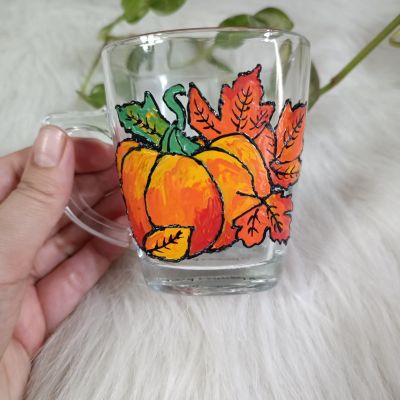 كوبين شاي للخريف