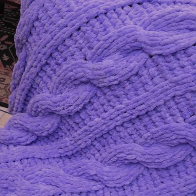 Purple cable puffy Blanket