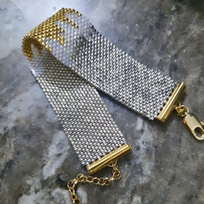 إسورة متداخلة الألوان الفضى والذهبى من خرز الميوكى