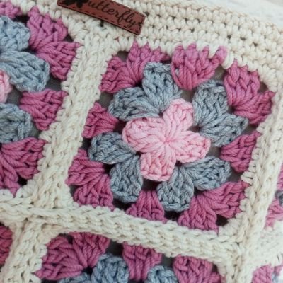 Cotton yarn crochet bag