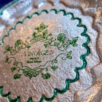 مجموعة من اطباق الفلورنتين 