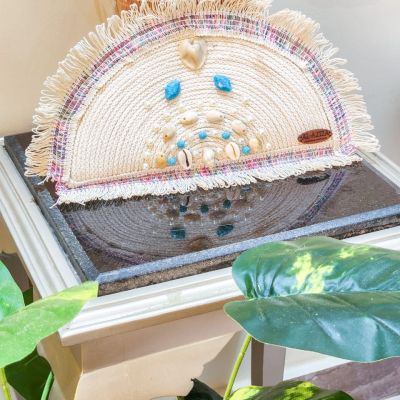 كلاتش نصف قمر يدوي