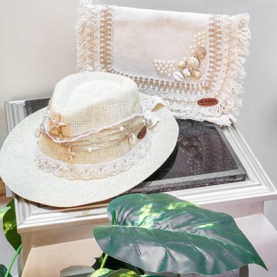 طقم صيفي يدوي – قبعة وحقيبة بتفاصيل بحرية