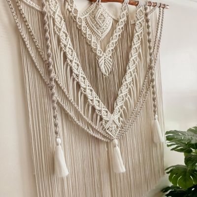 مكرميه حائط