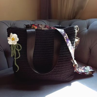 شنطة كلاسيك كروشية