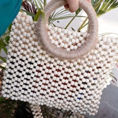 شنطة بحر من الخيش والخشب