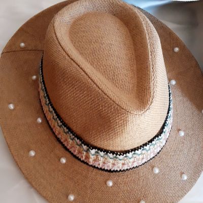 شابوه الكاوبوى بشكل رقيق 