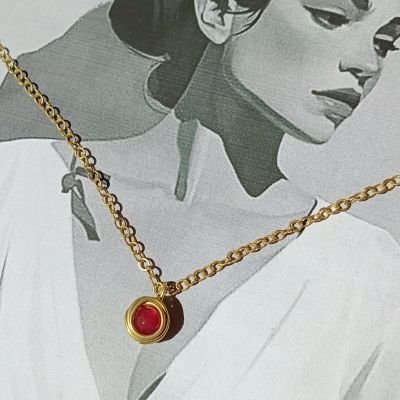 سلسلة نحاس رقيقه بحجر عقيق 