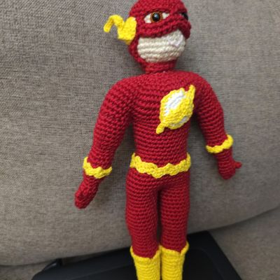 فلاش السوبر هيرو