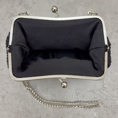 شنطة سواريه