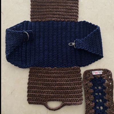 حامل للصواني