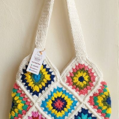 Crochet bag