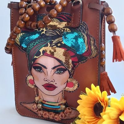 شنطة حريمى جلد طبيعي 