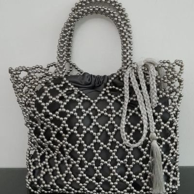 شنطة خرز معدن 