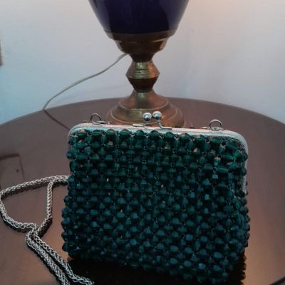 شنطة كريستال بالفريم الفضى