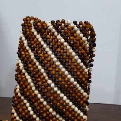 شنطة خشب هاند ميد 