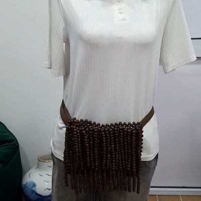 شنطة خشب وسط وكروس 