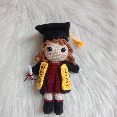 عروسة التخرج 