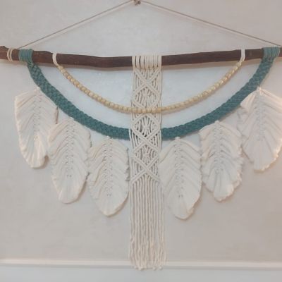 معلقه مكرمية