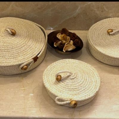 طبق مكرميه بالغطاء