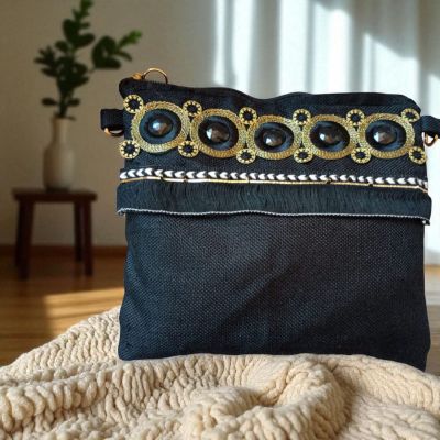 Linen clutch