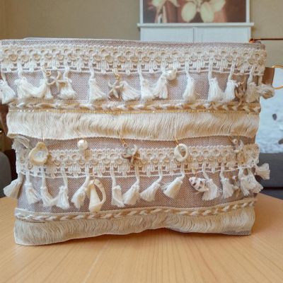 كلاتش من الكتان 