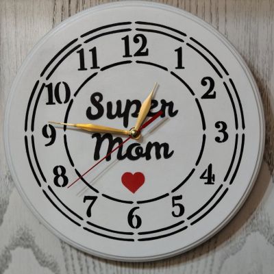 ساعة خشب هدية للأم