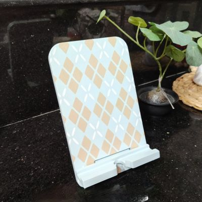 حامل موبايل خشب 