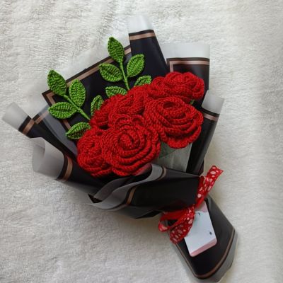 باقه ورد بلدي احمر كروشيه