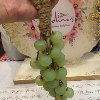 صابون عنقود العنب الأخضر