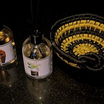 طبق تقديم من المكرميه مع تطعيم السيرما