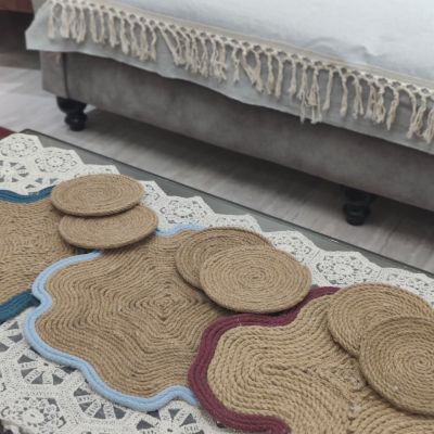 طقم كوستر الوردة 