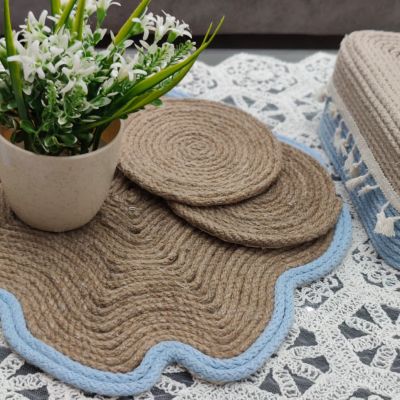 طقم كوستر الوردة 