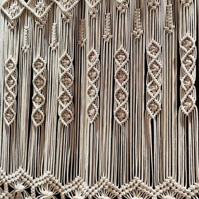 ستارة مكرمية 