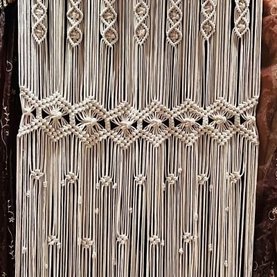 ستارة مكرمية 