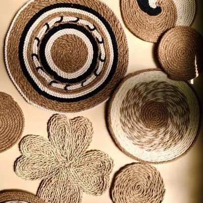 مجموعة كوسترز للحائط