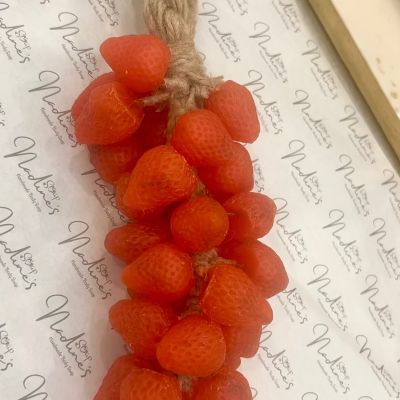 صابون عنقود الفراولة 