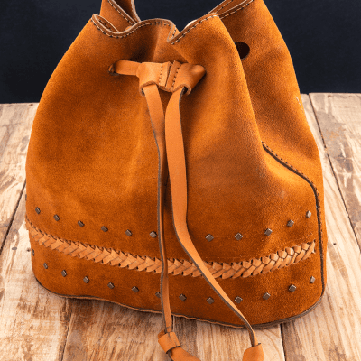 Crossbody bag with belt