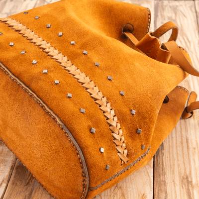 Crossbody bag with belt