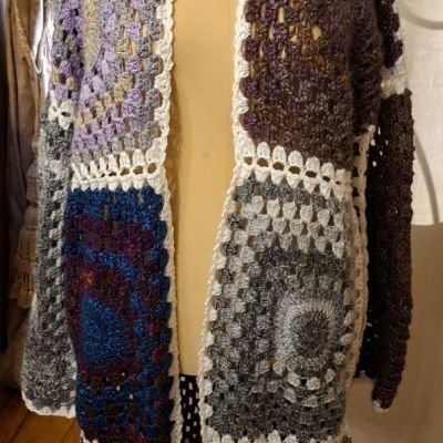 كارديجان هاندميد