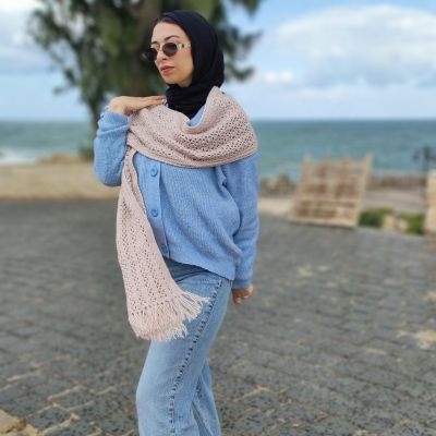 Scarf crochet with pockets 