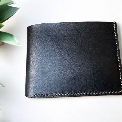 محفظة كلاسيك